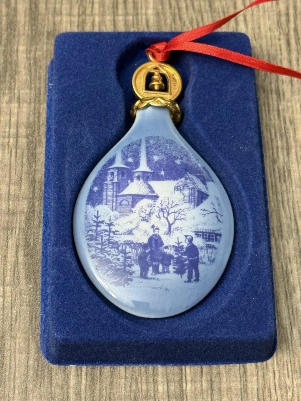 1997 Royal Copenhagen Ornament Blue Hanging Teardrop Denmark Christmas Drop OC32